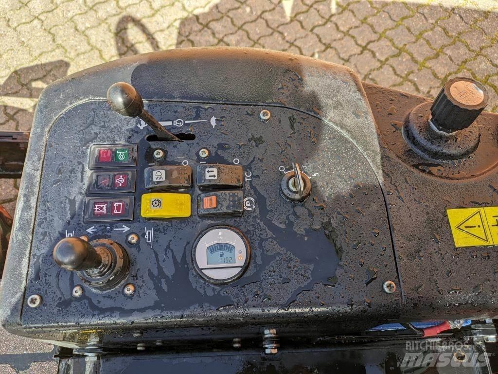 Jacobsen AR-3 Åkgräsklippare