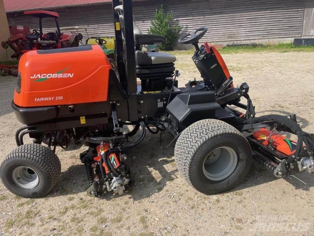 Jacobsen FAIRWAY 250 Åkgräsklippare