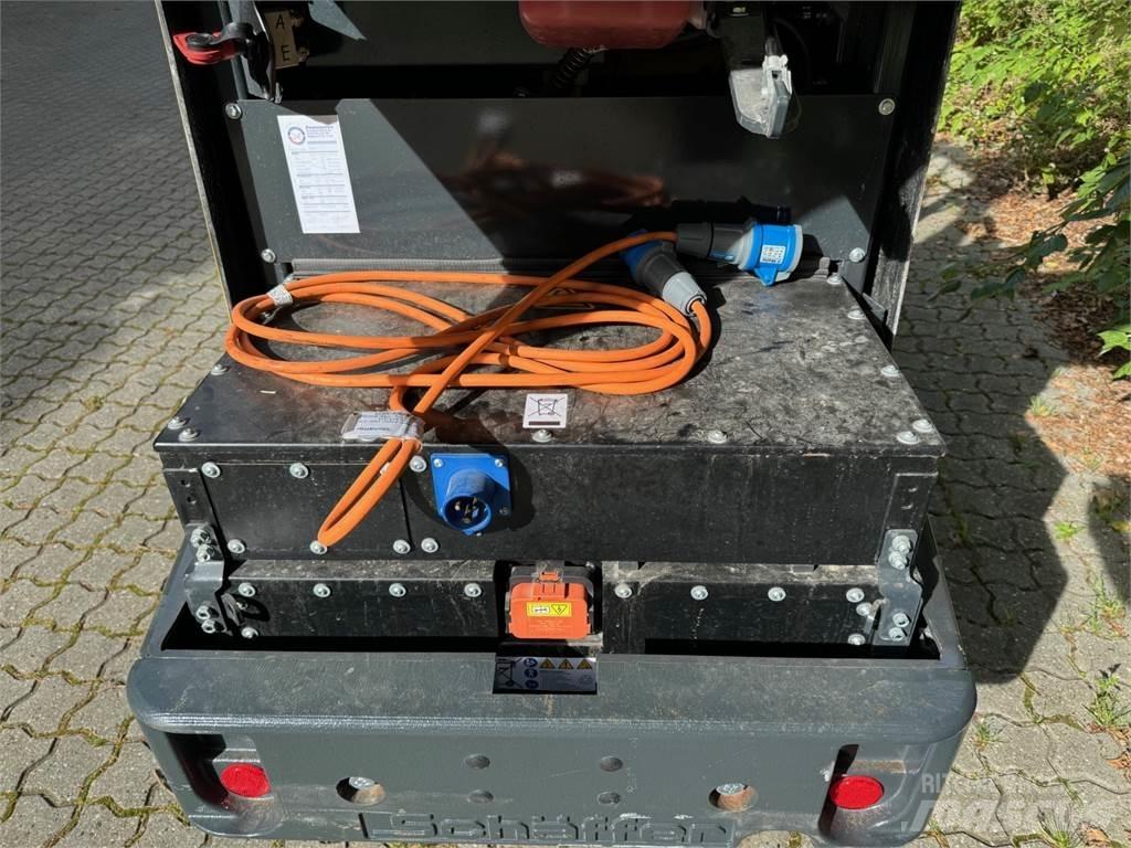 Schäffer 24e Minilastare