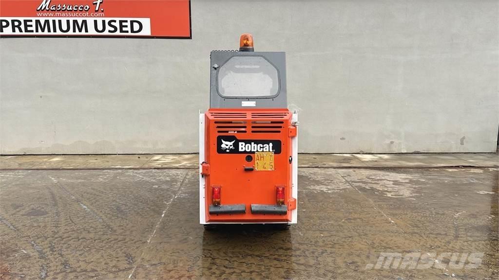 Bobcat S70 Kompaktlastare