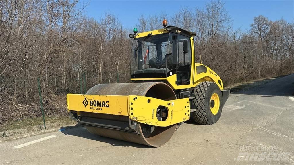 Bomag BW213 DH-5 Jordkompaktorer