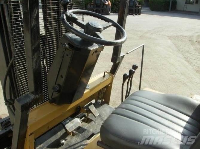 CAT EP15T Elmotviktstruckar