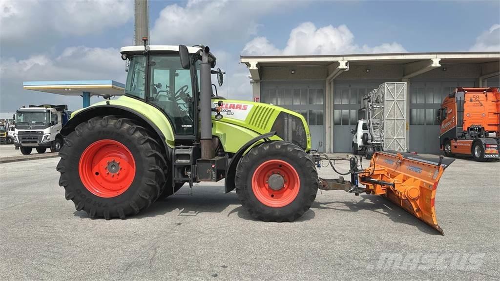 CLAAS Axion 810 4x4 Snöblad och plogar