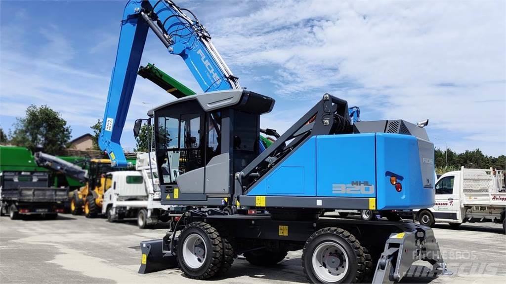 Fuchs MHL 320 Hjulgrävare