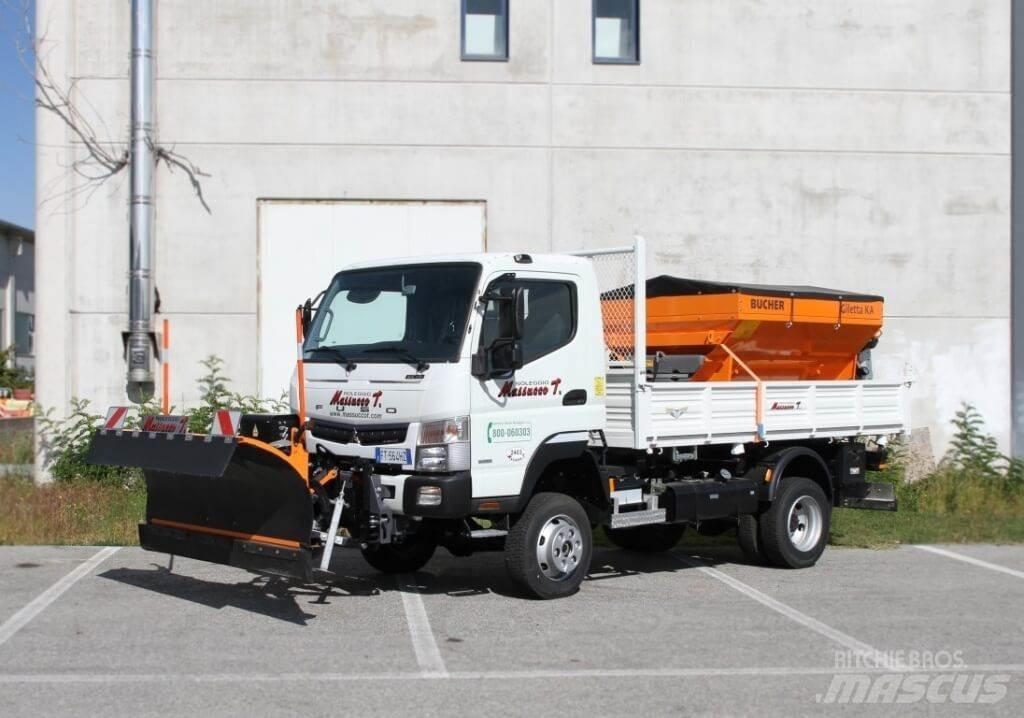 Fuso Canter 6C18 Snöblad och plogar