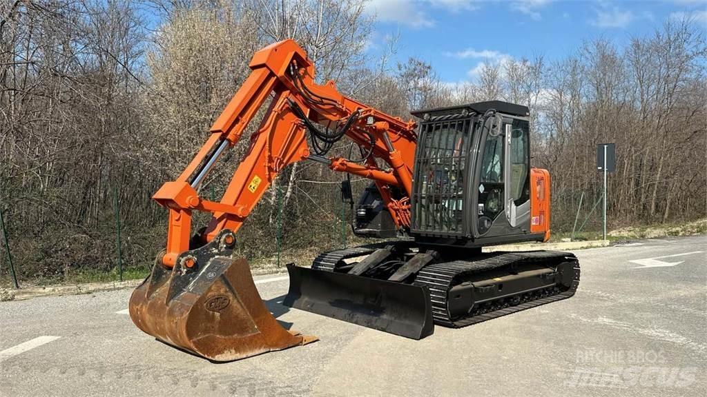 Hitachi ZX135US-3 Midigrävmaskiner 7t - 12t