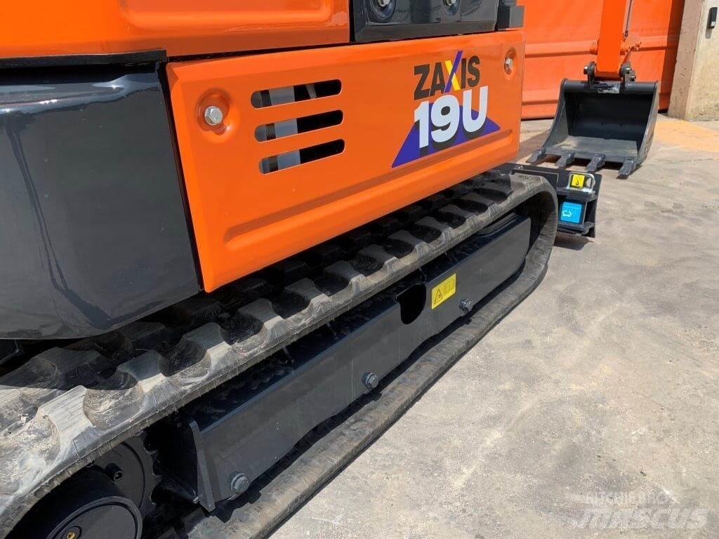 Hitachi ZX19U-6 Minigrävare < 7t