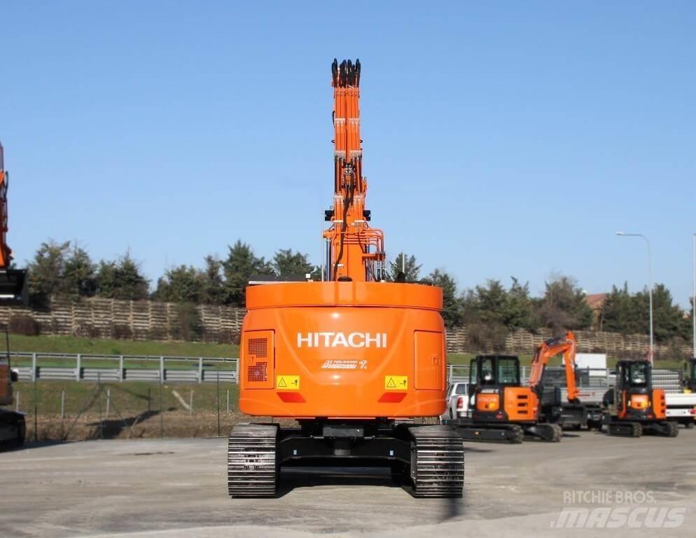 Hitachi ZX225USLC-6 Bandgrävare