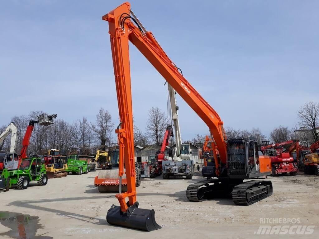 Hitachi ZX250LCN -3 SLF Bandgrävare