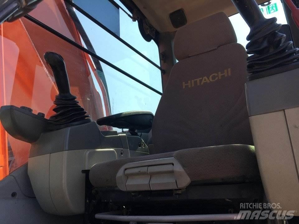 Hitachi ZX250LCN-5B Bandgrävare