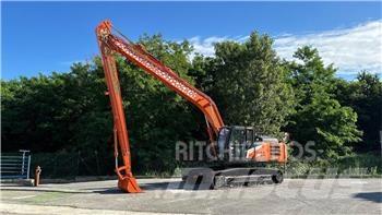 Hitachi ZX250LCN-7 Bandgrävare