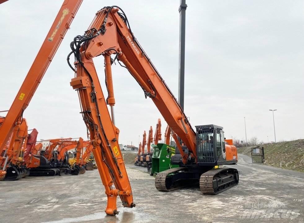 Hitachi ZX350LCN-3 DEM Bandgrävare