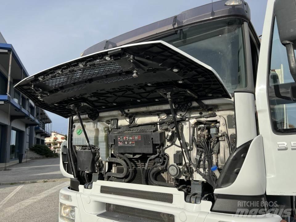 Iveco 350 6X2 Övriga bilar