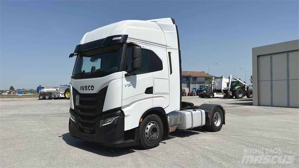 Iveco S-WAY 490 4x2 Övriga bilar
