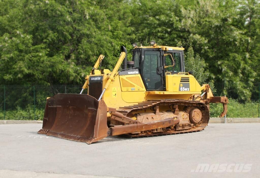Komatsu D65WX-16 Bandschaktare
