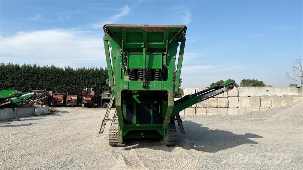 McCloskey J40 V2 Kvarnar