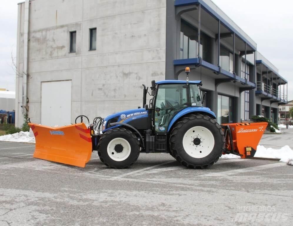 New Holland T5.115 Snöblad och plogar