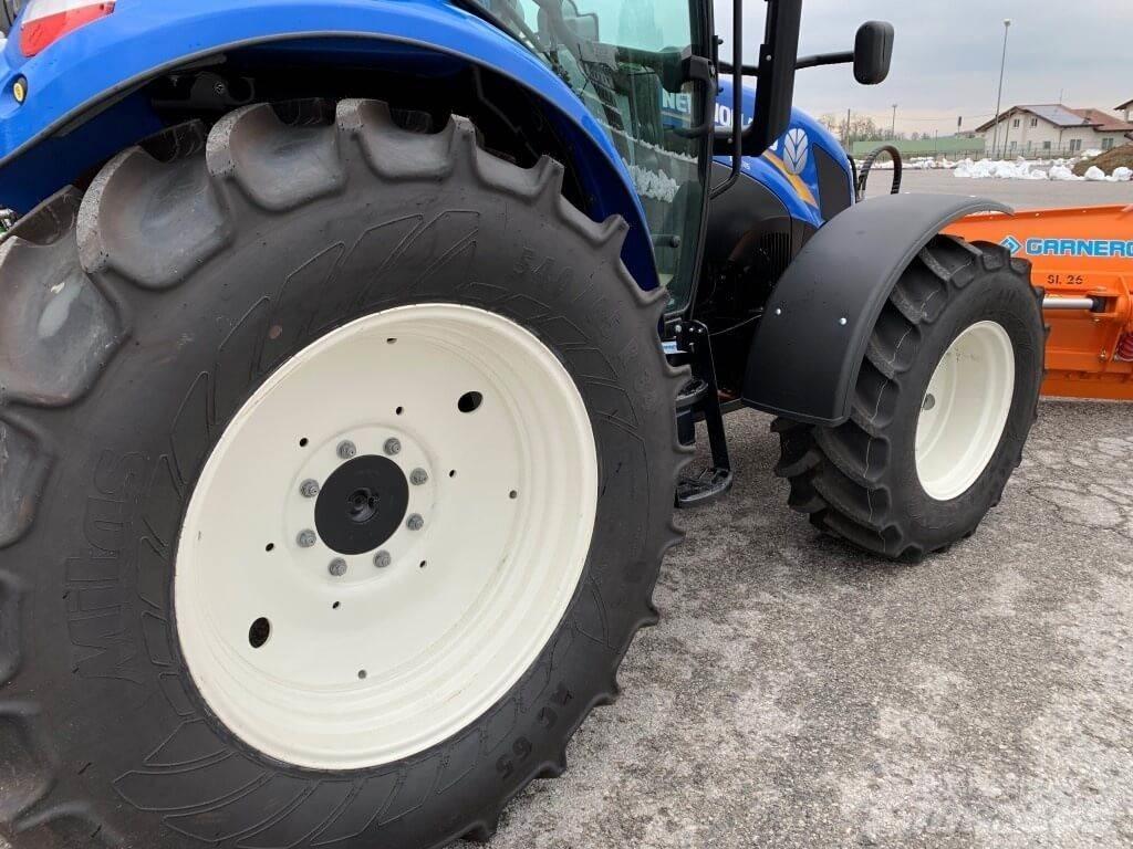 New Holland T5.115 Snöblad och plogar