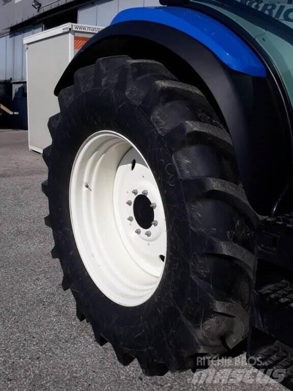 New Holland T6.165 Snöblad och plogar