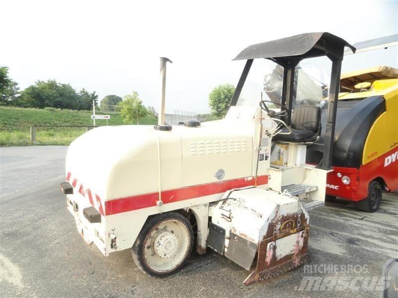 Roadtec RX-10 123 Asfaltsläggningsmaskiner