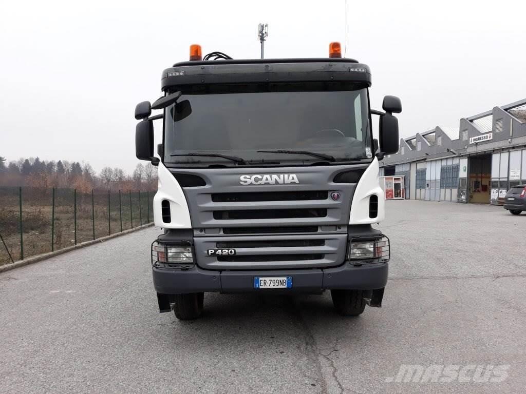 Scania P420 8X4 Övriga bilar