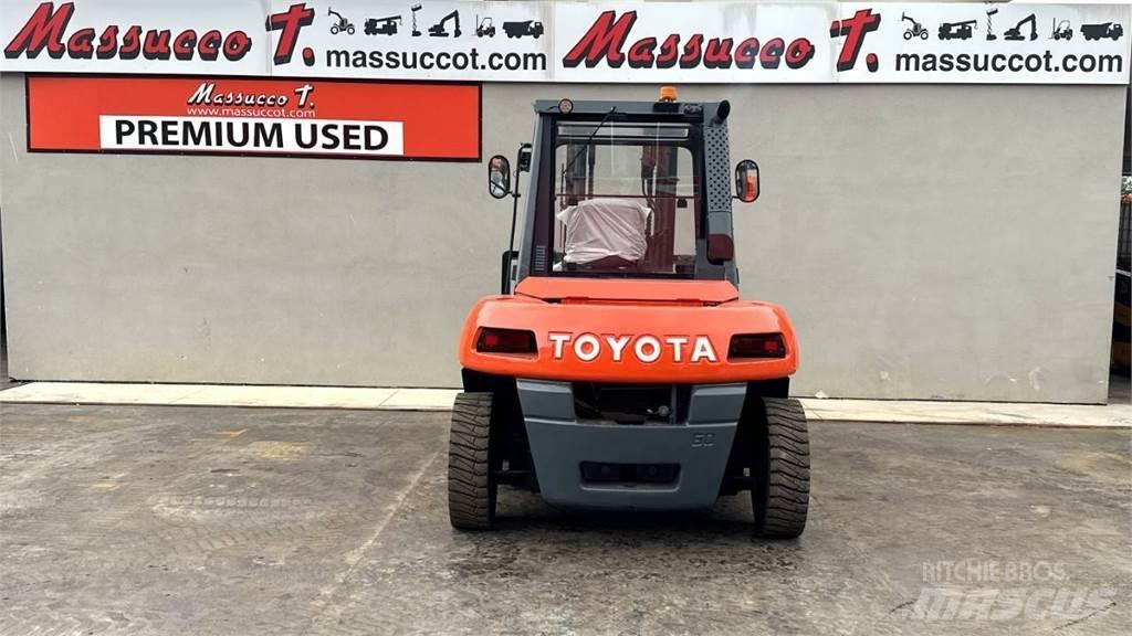 Toyota 50-5FD60 Dieselmotviktstruckar