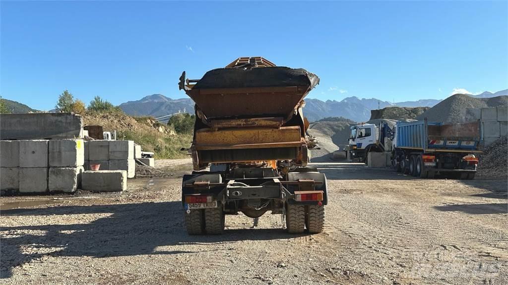 Volvo FL619 4X2 Transportband