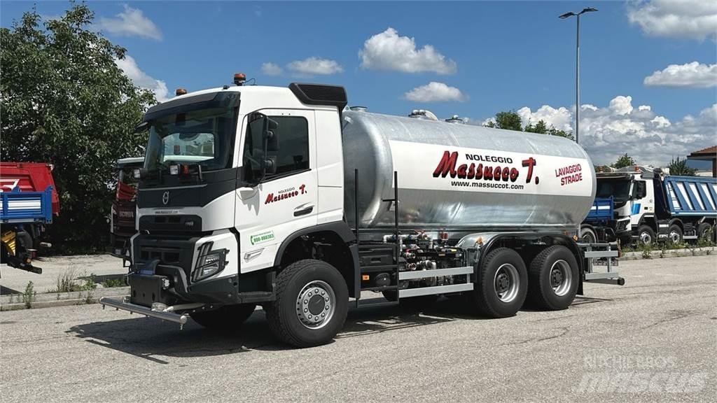 Volvo FMX 6X6 Tankbilar