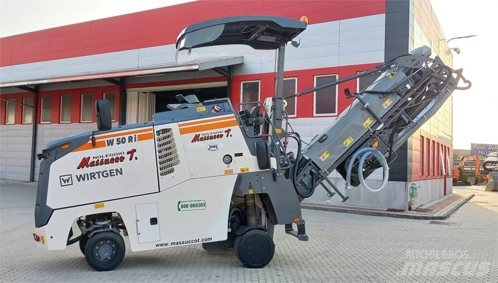 Wirtgen W50Ri Asfaltskallfräsmaskiner