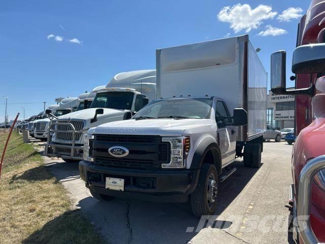 Ford F450 XL 4x2 Skåpbilar