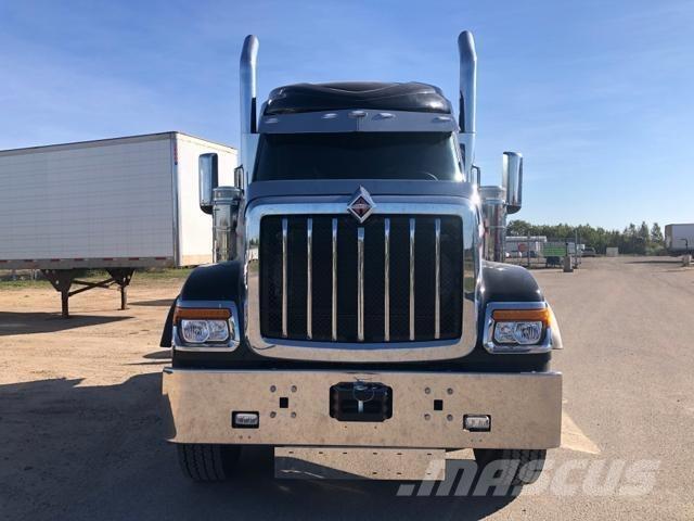 International HX Dragbilar