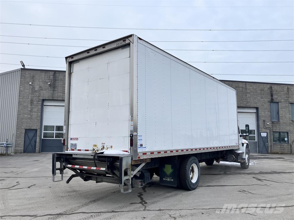 International MV Skåpbilar