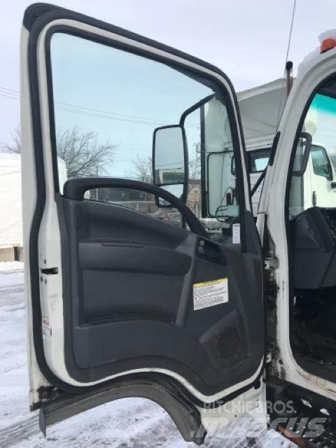 Isuzu NRR Skåpbilar Kyl/Frys/Värme