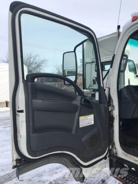 Isuzu NRR Skåpbilar Kyl/Frys/Värme