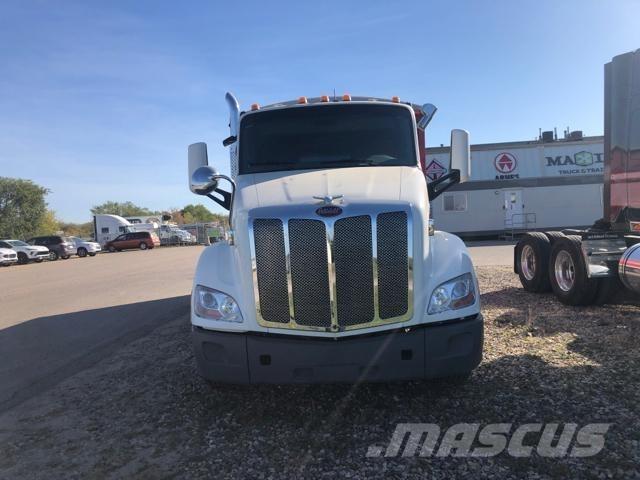 Peterbilt 567 Spannmålsbil