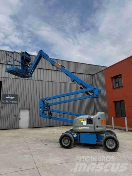 Genie Z45/25 Bomliftar