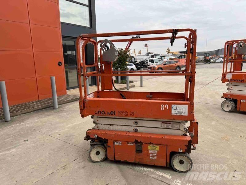 Snorkel S3215E Bomliftar