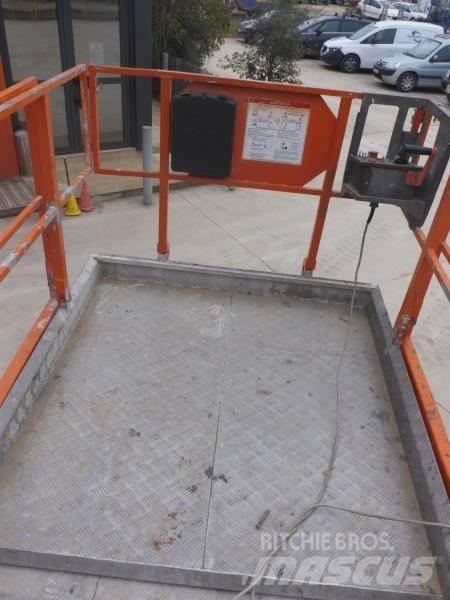 Snorkel S3370RT Bomliftar
