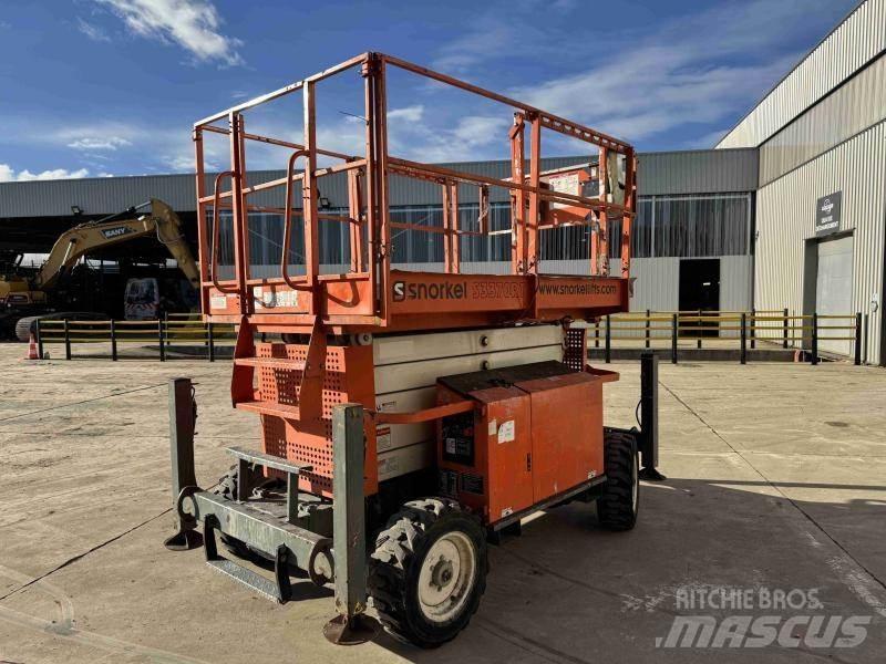 Snorkel S3370RT Bomliftar