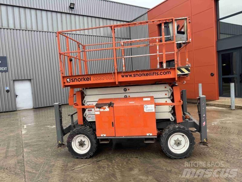 Snorkel S3370RT Bomliftar