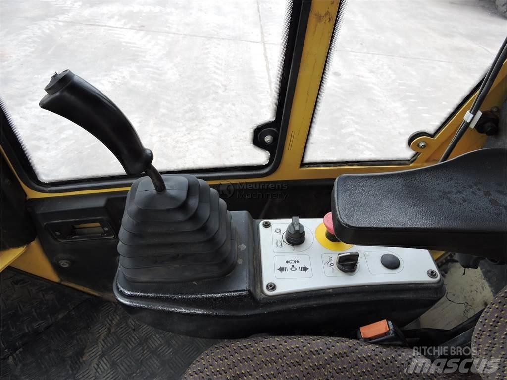 Bomag BW211D-4 GERMAN Andra vältar