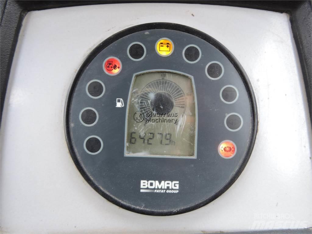 Bomag BW211D-4 GERMAN Andra vältar