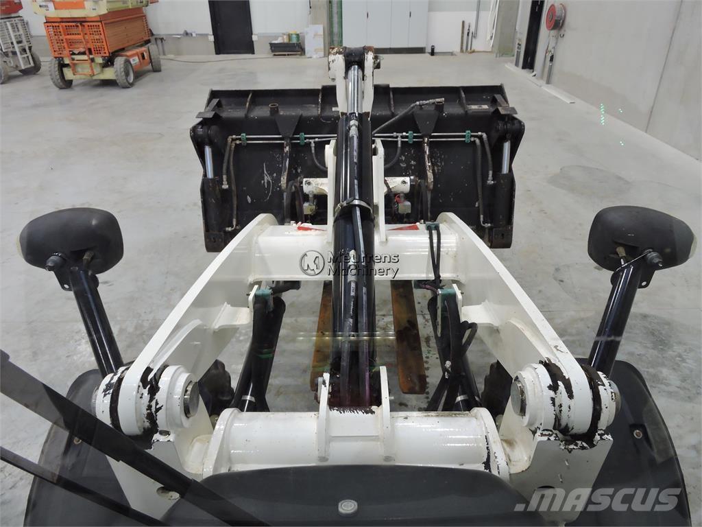 CAT 908M + FORK Hjullastare