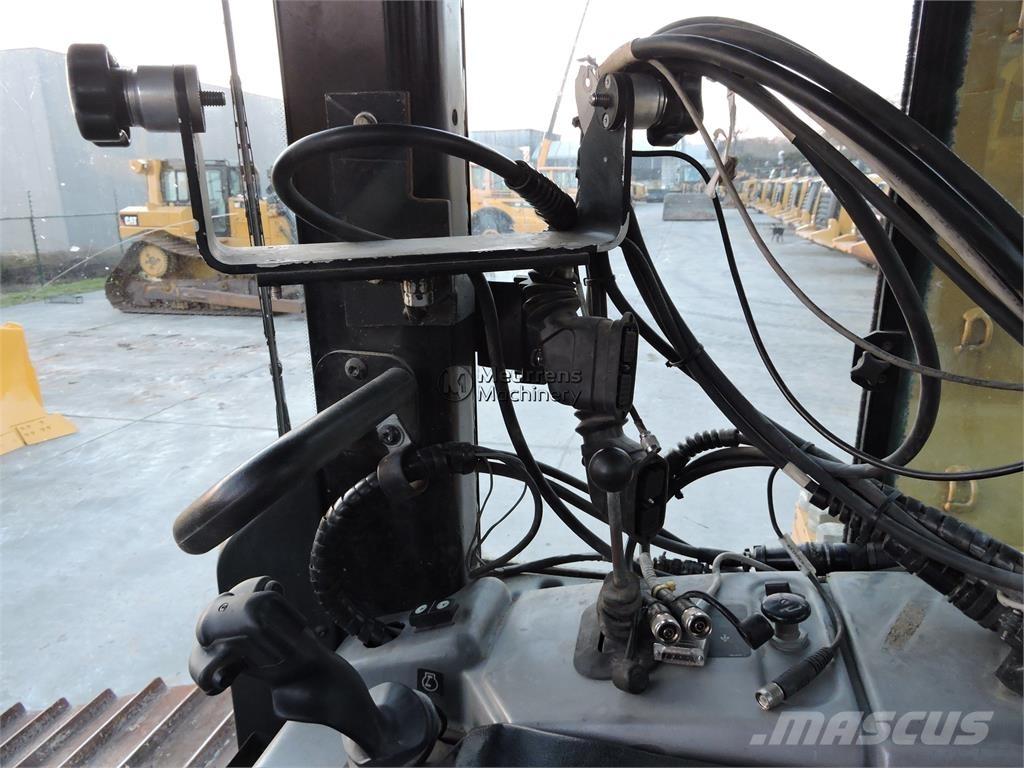 CAT D6NLGP Schaktmaskiner