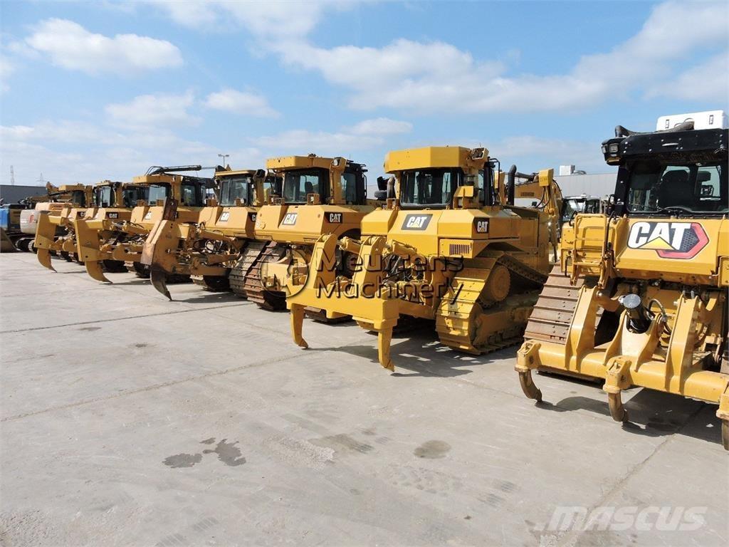 CAT D7R Schaktmaskiner