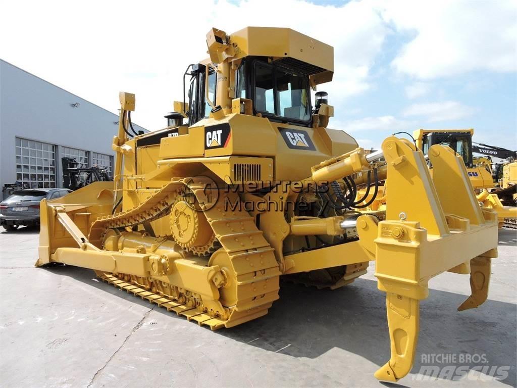 CAT D7R Schaktmaskiner