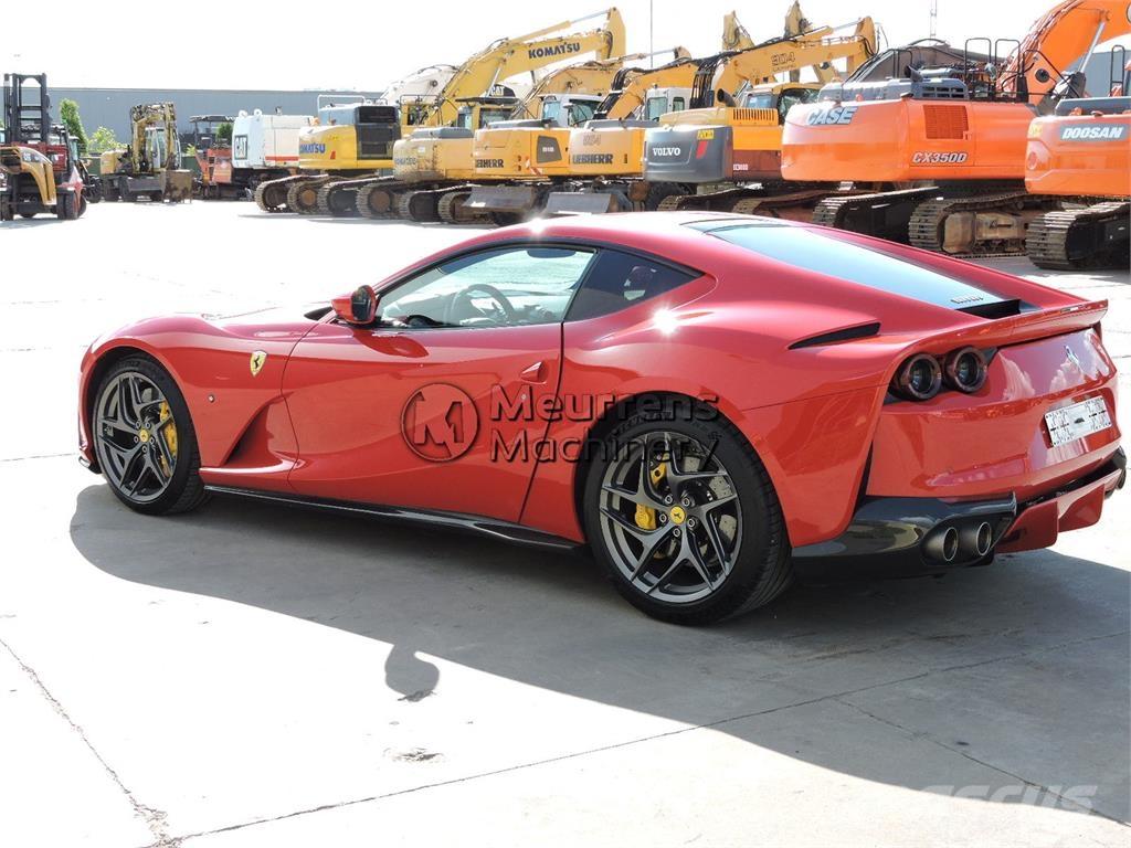 Ferrari 812 Super Fast Entreprenad - Övrigt