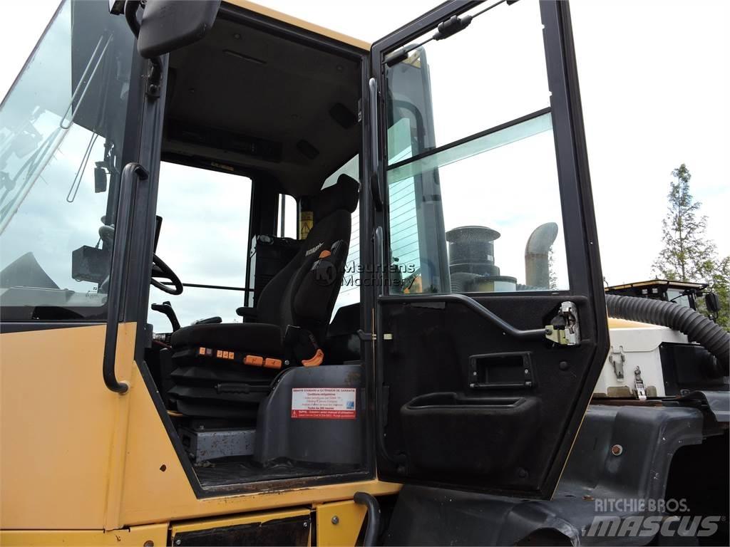 Komatsu WA320 Hjullastare