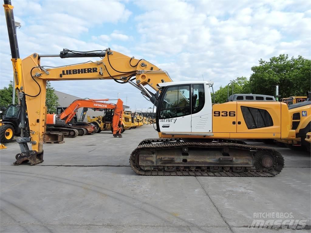 Liebherr R936LC Bandgrävare
