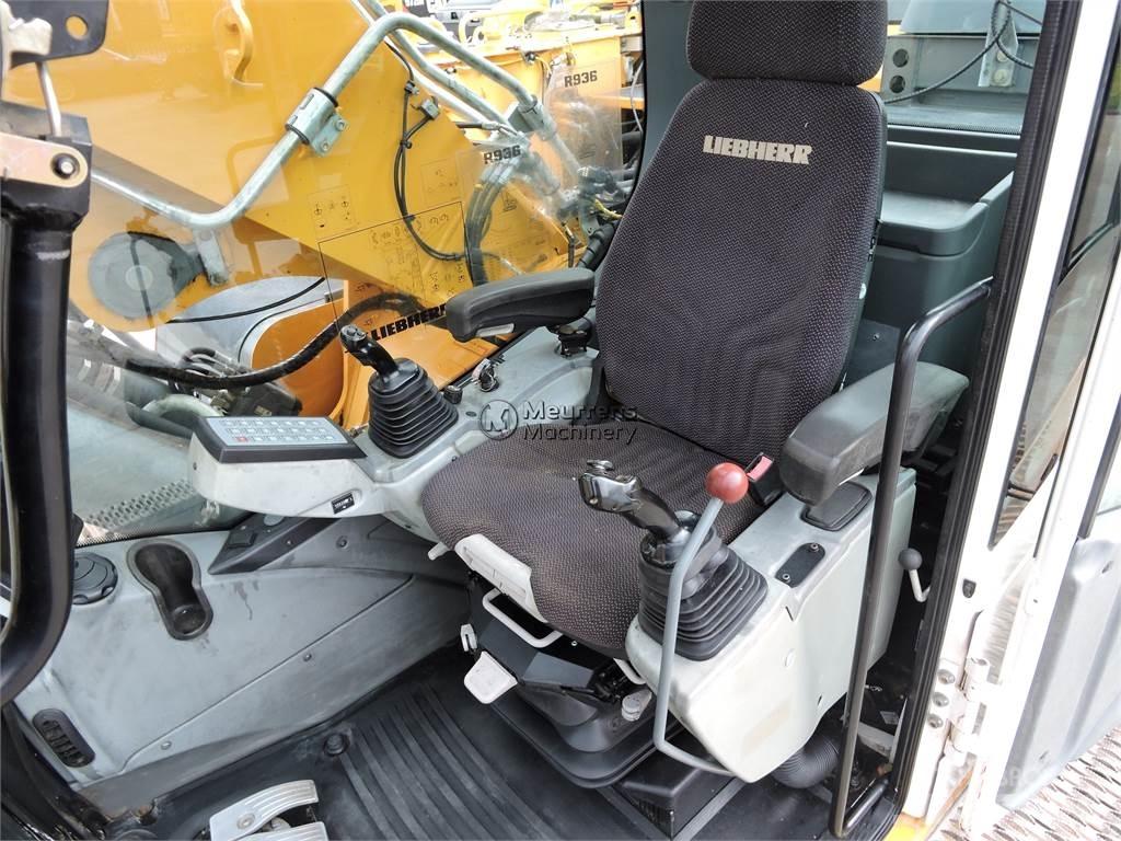 Liebherr R936LC Bandgrävare